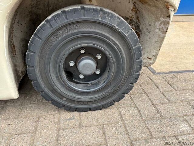 VS-22837 LPG Gabelstapler Jungheinrich TFG 430 JUNGHEINRICH TFG 430 GE180-440DZ