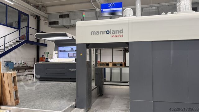 OFFSETOWA MASZYNA DRUKARSKA Z PODAWANIEM ARKUSZY Man Roland R 707 LTTLV UV Evolution + Mabeg RS 104