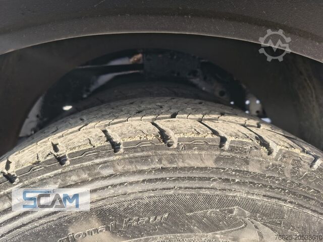 φορτηγό με μουσαμά (τεντάς) Iveco IVECO Eurocargo 120E25 | Centinato E5