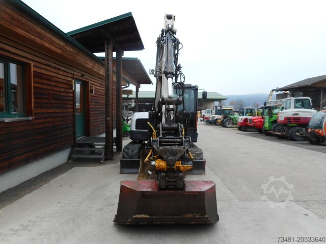 Mini excavator Bobcat E85 mit TILTROTATOR ENGCON