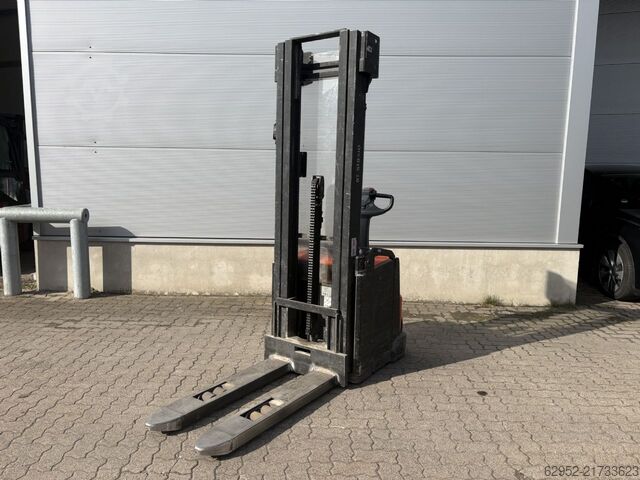 Manuel istifleyici Toyota SWE 160