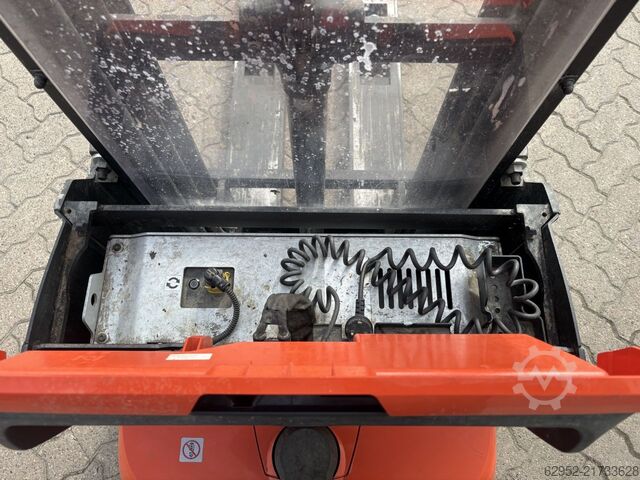 Manuel istifleyici Toyota SWE 120 / Akku 97%