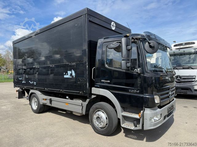 Içecek kamyonu MERCEDES-BENZ ATEGO 1224 L Getränkekoffer 5,3 m LBW 2 T*AHK