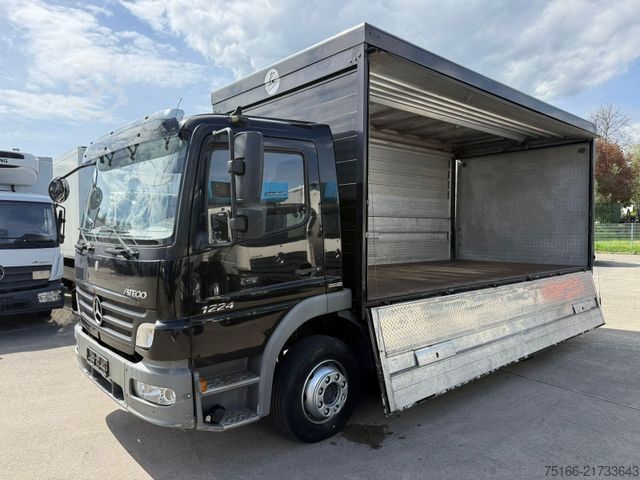 Içecek kamyonu MERCEDES-BENZ ATEGO 1224 L Getränkekoffer 5,3 m LBW 2 T*AHK