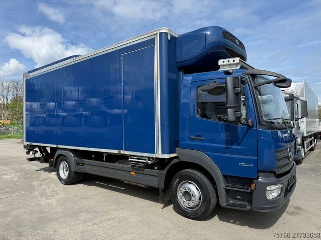 Soğutuculu kamyon MERCEDES-BENZ ATEGO 1324 L Kühlkoffer 5,50 m LBW 1,5 T*THERMO