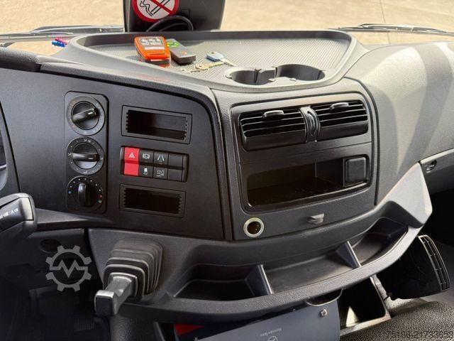 Soğutuculu kamyon MERCEDES-BENZ ATEGO 1324 L Kühlkoffer 5,50 m LBW 1,5 T*THERMO