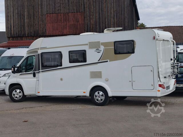 Halvintegreret autocamper CARADO T448