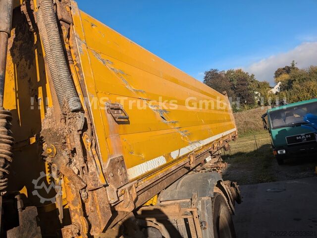 Kiepwagen MAN TGS 26.440 / 6X4 / Manual / Hiab Kran 288