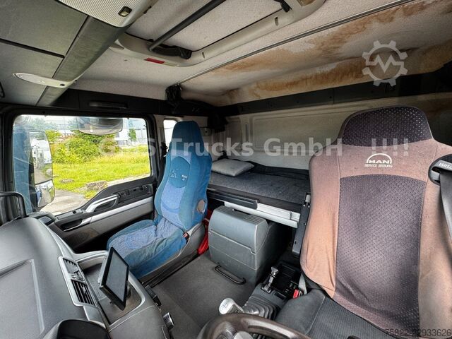Kiepwagen MAN TGS 33.480 / 6X4 / Mei BORDM /25m Kran Palfinger