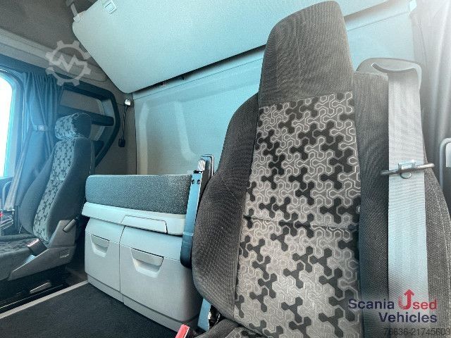 Cap tractor standard Scania R 460 A4x2NA DIFF-L RETARDER P-AIRCO VECTO 3 ACC