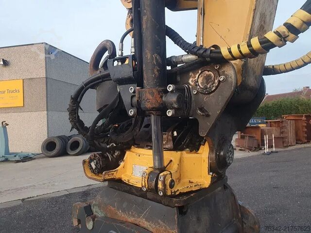 Excavator pe roți Caterpillar M316F