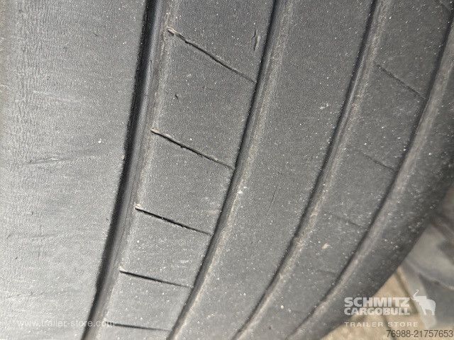 Semi-reboque frigorífico Schmitz Cargobull Tiefkühler Standard Trennwand Ladebordwand