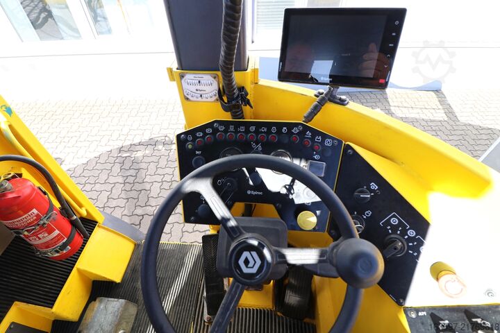 εγκατάσταση ώθησης διάτρησης Epiroc S1D