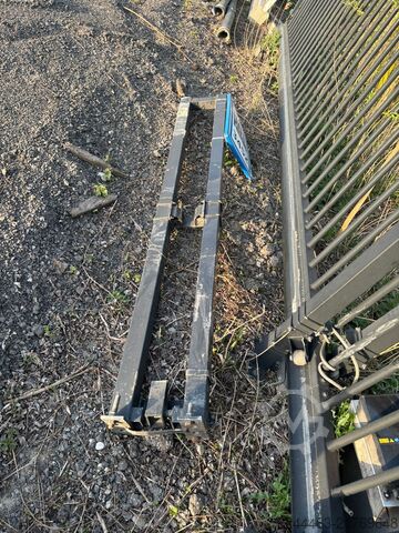 Ηλεκτρική συρόμενη πύλη (10,00x2,40 μ)  