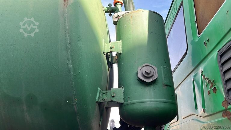 Kolkenzuiger Iveco Eurotech 190 E 24 (7500 LITER / MANUAL PUMP / P...