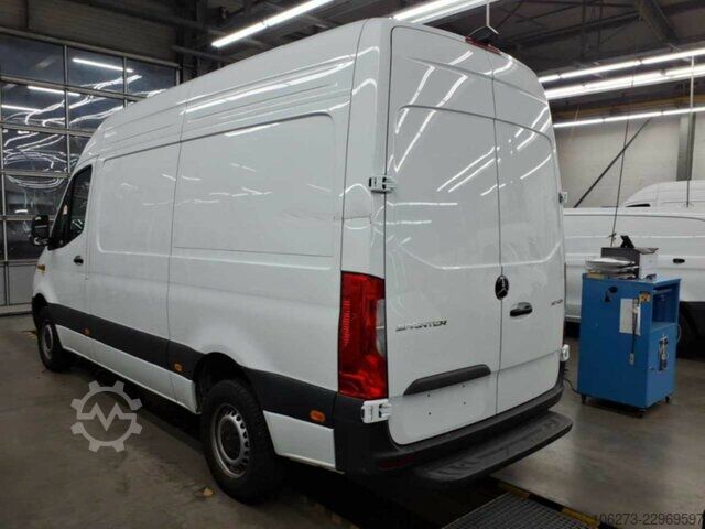 Skåpbil Mercedes-Benz Sprinter 317 CDI,L2H2,Automatik,Kamera,Navi