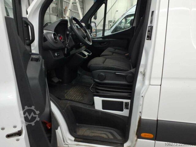 Skåpbil Mercedes-Benz Sprinter 317 CDI,L2H2,Automatik,Kamera,Navi