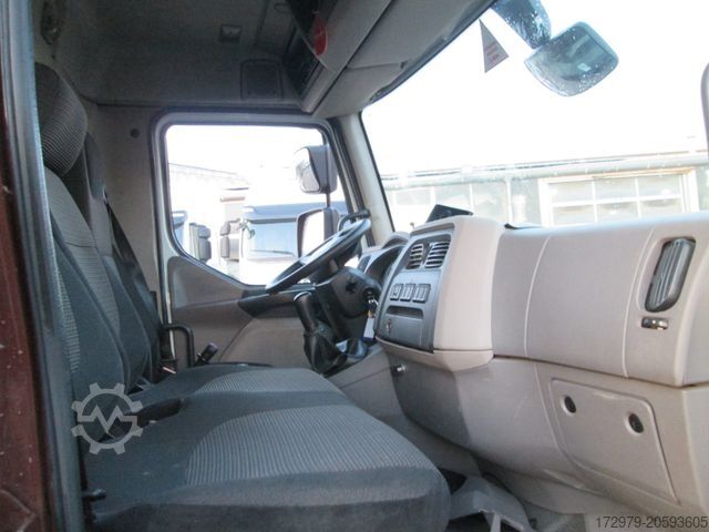 Beverage truck DAF LF 180.12 *Getränke-Koffer*107312Km*