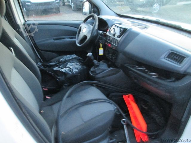 Kühltransporter FIAT Doblo 1.3 *Kühlwagen*Euro5*