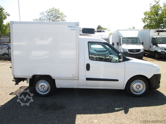 Fourgon isotherme frigorifique FIAT Doblo 1.3*Carrier-Tiefkühler*Euro 5*