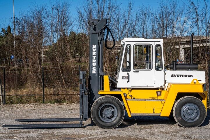 Carretilla elevadora diésel Svetruck 860/26 - TRIPLEX 5,5 m