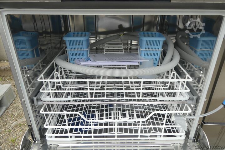 HOBART - mašina za pranje sudova HOBART CARES-10C