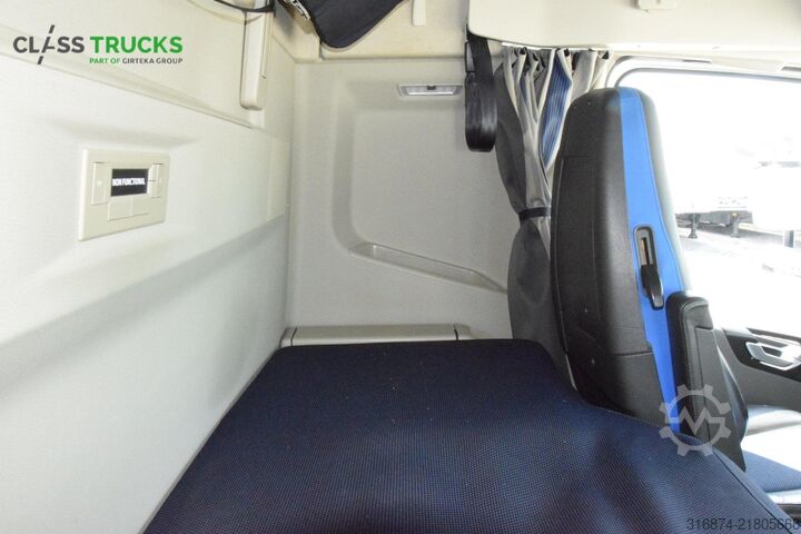 Standard tractor unit VOLVO FH 460 Globetrotter XL i-Save