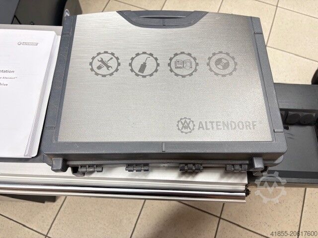 Συρόμενο τραπέζι πριόνι Altendorf F45 CNC rechts/links Variomotor