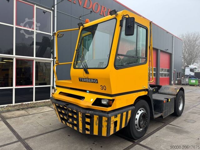 Eindtrekker Terberg YT 222