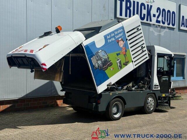 Barredora de calzadas Ravo Ravo 540 3 Besensystem + HD Reiniger mit Lanze