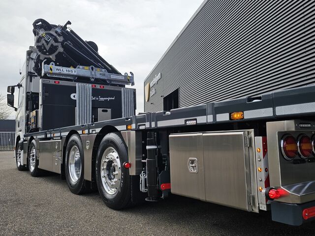 Jeřábové vozidlo Scania R590 V8 / 8x2 / HMF 9520 + JIB + LIER / TREKKER...