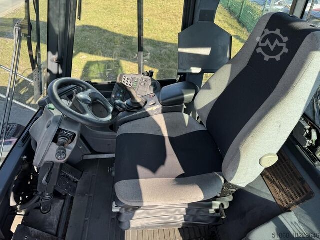 Vollcontainer Reachstacker Linde C4540TL