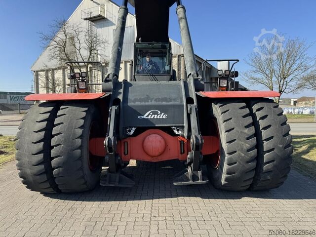 Full-container reach stacker Linde C4540TL