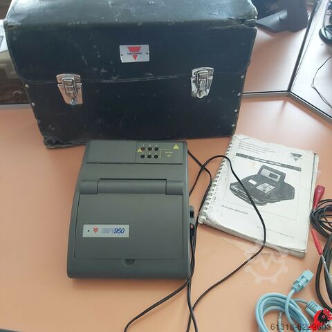 Controle van de elektrische laagspanningsbeveiliging Carlo Gavazzi SEFT 950