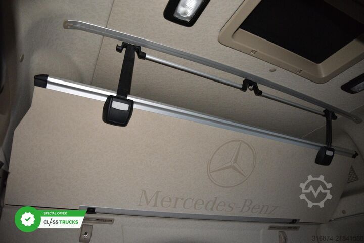 Standard dragbil MERCEDES-BENZ Actros 5 1845 BigSpace MirroCam
