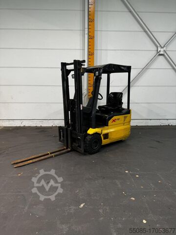 Carretilla eléctrica de 3 ruedas XE 15-3