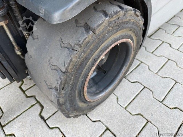 Električni viljuškar za 4 točka Still RX60-20