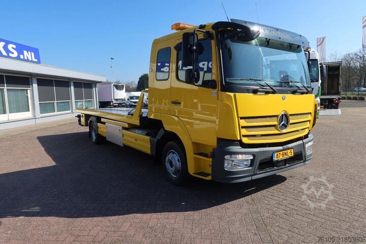 Autószállító furgon Mercedes-Benz Atego 1221 1221 L  Takel wagen 6 Persoons
