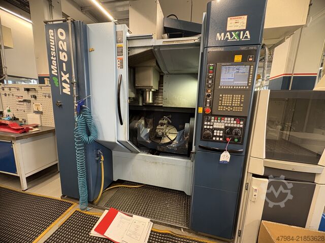 Univerzális megmunkálóközpont MATSUURA NX-520