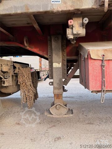 Plattform trailer Tyllis L3 3-axle flatbed semi-trailer with side boards Re