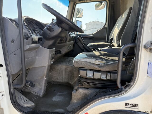 Damperli kamyon DAF LF45.220 Kipper mit Kran Bonfiglioli
