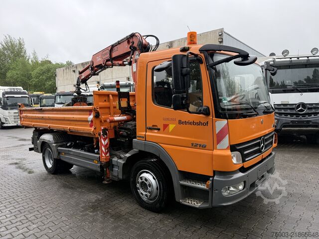 Tre-sidet tipbil Mercedes-Benz Atego 1218 Kipper Kran Atlas 65