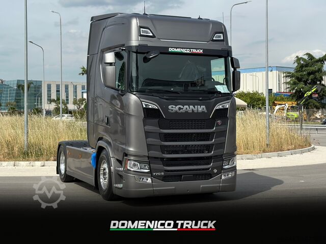 Standart çekici ünitesi SCANIA 770S FULL PNEUMATIC