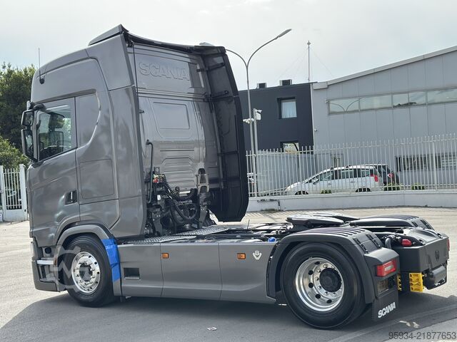 Standart çekici ünitesi SCANIA 770S FULL PNEUMATIC
