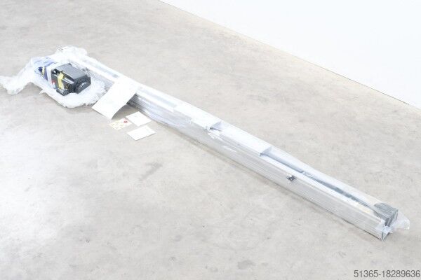 Lineární jednotka s převodem + motor NTN SNR AXC80ZGLK22-B-1320-1980-00-XX00-X-1