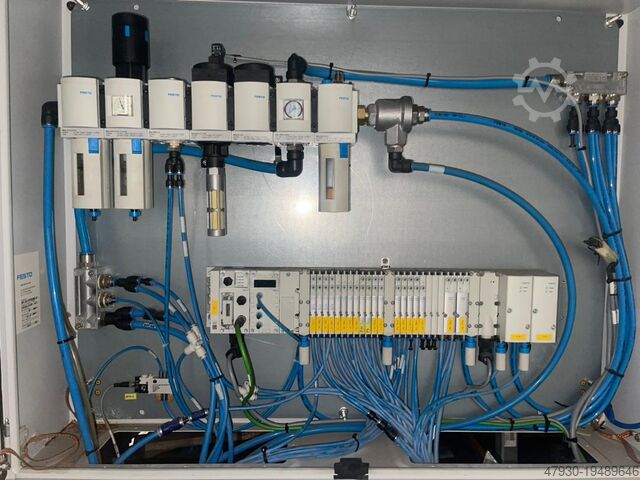 Poinçonneuse à plat Heidelberg Dymatrix 106 CSB pro