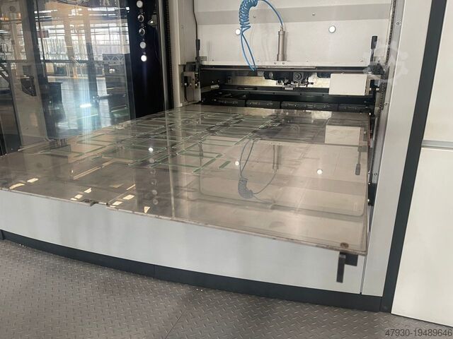 Poinçonneuse à plat Heidelberg Dymatrix 106 CSB pro