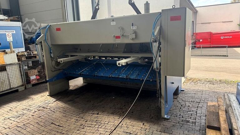 Hydraulische guillotineschaar EHT TSS 13-31