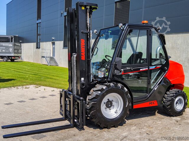 Carrello elevatore fuoristrada Manitou MC 30-4