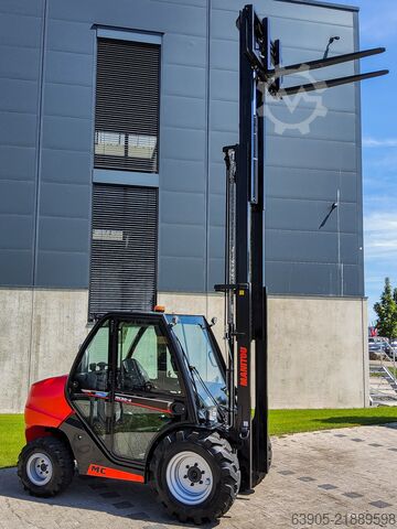 Carrello elevatore fuoristrada Manitou MC 30-4